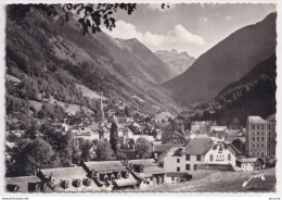 Y26-65) CAUTERETS (HAUTES PYRENEES) VUE GENERALE - ( OBLITERATION DE 1960 - 2 SCANS ) - Cauterets