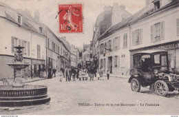  94) THIAIS - ENTREE DE LA RUE MAUREPAS - LA FONTAINE - ANIMEE - HABITANTS - AUTOMOBILE - 1908  - Thiais
