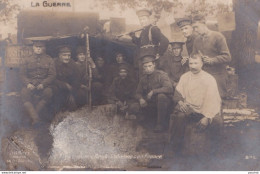 Y20- LA GUERRE -  CARTE PHOTO -  LES TROUPES  ANGLO INDIENNES EN  FRANCE - COIFFEUR FRISEUR  - ( 2 SCANS ) - Guerra 1914-18