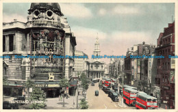 R677420 London. The Strand. Postcard - World