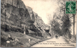 86 POITIERS - Route De Paris  [REF/S006646] - Autres & Non Classés