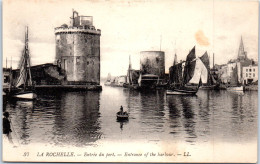 17 LA ROCHELLE - Entree Du Port [REF/S007399] - Other & Unclassified