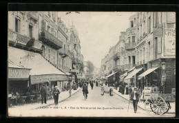 CPA Vichy, Rue De Nimes Prise Des Quatre-Chemins  - Vichy