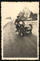 Fotografie Motorrad Mit Seitenwagen, Krad-Gespann  - Automobile