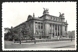 ANTWERPEN Koninklijk Museum Voor Schone Kunsten En Stadhuis * Ca 1952 - Antwerpen