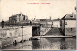 51 VITRY LE FRANCOIS  -carte Postale Ancienne [JR03158]  - Other & Unclassified