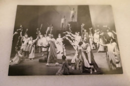 ARTISTS MUSICIANS Al VIII-lea Festival International George Enescu 20-29 Septembrie 1979 - Célébrités