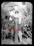 Mademoiselle Poislanne En Août 1905 - Plaque De Verre - Taille 88 X 118 Mlls - Plaques De Verre