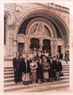 Photo Originale - Habitants De  SCAER ( 29- Finistere ) En Pelerinage A Lourdes En 1954 - Format 18 X 24 Cm - Autres & Non Classés