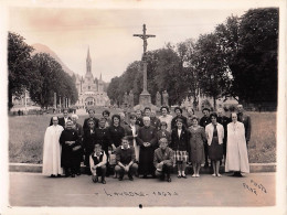 Photo Originale - Habitants De  SCAER ( 29- Finistere ) En Pelerinage A Lourdes En 1963 - Format 18 X 24 Cm - Sonstige & Ohne Zuordnung