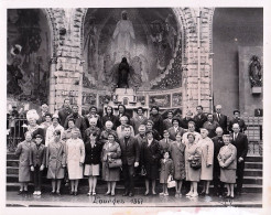 Photo Originale - Habitants De  SCAER ( 29- Finistere ) En Pelerinage A Lourdes En 1967 - Format 18 X 24 Cm - Andere & Zonder Classificatie