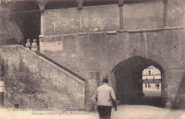 BRUGES - BRUGGE-  Escalier Conduisant A La Tour Du Beffroi - Brugge