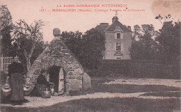 50 - MORSALINES ( Quettehou )  - L'antique Fontaine De La Peintrerie - Autres & Non Classés