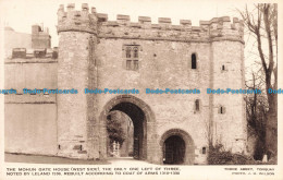 R677019 Torquay. Torre Abbey. The Mohun Gate House. West Side. J. H. Wilson - Monde