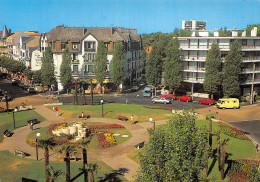 44 LA BAULE LA PLACE DES PALMIERS - La Baule-Escoublac