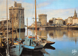 17 LA ROCHELLE LE PORT - La Rochelle