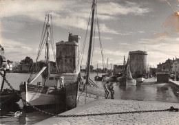 17 LA ROCHELLE LE PORT - La Rochelle