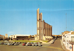 17 ROYAN L EGLISE NOTRE DAME - Royan