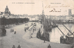 17 LA ROCHELLE LE QUAI DES DAMES - La Rochelle