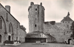 50 BRICQUEBEC L HOTEL DU VIEUX CHÂTEAU - Bricquebec