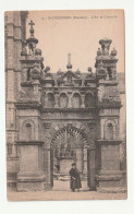 29 . SAINT THEGONNEC . L'ARC DE TRIOMPHE - Saint-Thégonnec