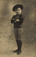 Photo CPA Junge In Torero-Uniform, Portrait, Stierkampf - Andere & Zonder Classificatie