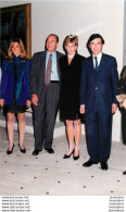 LADY DIANA SPENCER EXPOSITION CEZANNE AVEC JACQUES CHIRAC 09/1995 PHOTO DE PRESSE  AGENCE ANGELI  24X18CM - Famous People