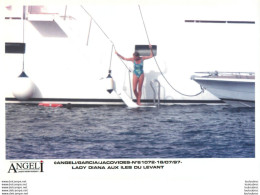 PHOTO DE PRESSE ORIGINALE  LADY DIANA SPENCER A SAINT TROPEZ 07/1997 FORMAT 21X15CM  Ref12 - Célébrités