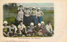 Pays Bas - Schoolkinderen Van Marken - Animée - Enfants - Colorisée - Précurseur - Folklore - CPA - Voir Scans Recto-Ver - Marken