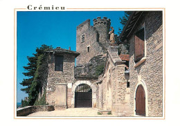 38 - Crémieu - Cité Médiévale. Le Château Delphinal - Prieuré Des Bénédictins - Vieilles Pierres - Carte Neuve - CPM - V - Crémieu