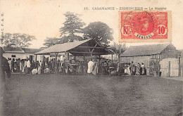 Sénégal - ZIGUINCHOR - Le Marché - UN PETIT DÉFAUT EN BAS AU CENTRE Voir Les Scans Pour L'état - Ed. C.F.A.O. 12 - Senegal