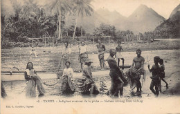 TAHITI - Indigènes Revenant De La Pêche - Ed. L. Gauthier 18 - Polynésie Française