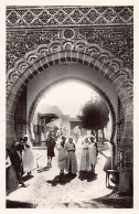 Maroc - La Porte Du Quartier Réservé De Casablanca - Prostitution - Ed. CAP 82 - Casablanca