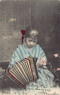 Japan - Geisha Playing The Accordion - Autres & Non Classés