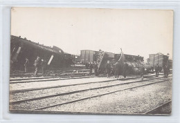 Spoorwegongeval - Railway Accident - FOTOKAART - Uitg. Gordon Studios Amsterdam - Rotterdam - Den Haag  - Other & Unclassified