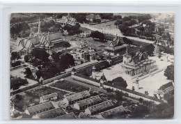 Cambodia - PHNOM PENH - Vue Aérienne - Le Palais Royal - Ed. Duong Donary - Cambogia
