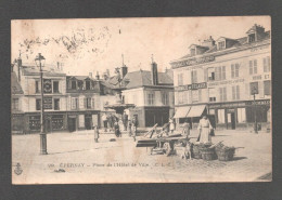 EPERNAY  PLACE DE L'HOTEL DE VILLE   F279 - Epernay