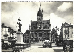 60 Compiegne - L'hotel De Ville - Compiegne