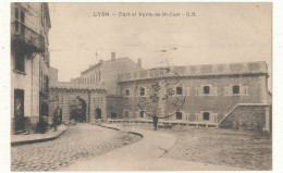 69 // LYON   Fort Et Porte De St Just   Edit CB - Sonstige & Ohne Zuordnung