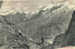 Les Pyrénées LUCHON  Les Monts Maudits Vus à Travers L' échancrure Du Pont De Venasque (2448m) Labouche RV - Luchon