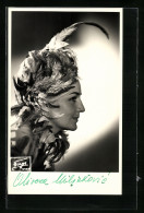AK Opernsängerin Olivera Miljakovic Mit Federn Im Haar, Mit Original Autograph  - Opéra