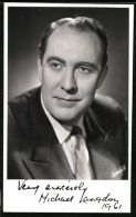 AK Opernsänger Michael Langdon Im Anzug, Mit Original Autograph  - Opéra