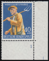300 Landwirtschaft 40+10 Pf Bauer ** FN1 Zähnung 1-dg - Unused Stamps