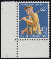 300 Landwirtschaft 40+10 Pf Bauer ** Ecke U.l. Zähnung 1-dg + - Unused Stamps