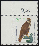 755 Jugend Greifvögel 30+15 Pf Mäusebussard ** Ecke O.l. - Unused Stamps