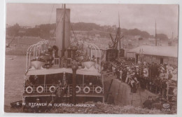 Guernsey Guernesey S.W. Steamer In Harbour Bateau Vapeur à Quai - Guernsey
