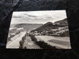 P-1106  Photo, Baumes Les Dames, Une Vue Panoramique, Circa 1965-70 - Lieux