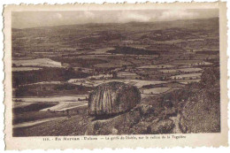 SAÔNE Et LOIRE - UCHON - La Griffe Du Diable, Sur Le Vallon De La Tagnière - Coqueugniot Et Truchot - N° 115 - Autres & Non Classés