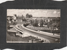 129385         Francia,     Beauvais,   Le   Pont-Route  Et  La  Ville,   VG   1958 - Beauvais