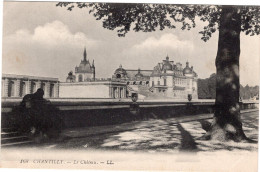 In 6 Languages Read A Story: Le Chateau De Chantilly. Vue Générale. LL. | The Castle Of Chantilly. General View. - Chantilly